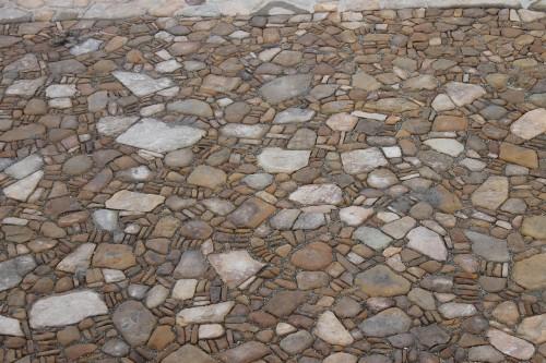 Песчаник для мощения дорожек, площадок, парковок