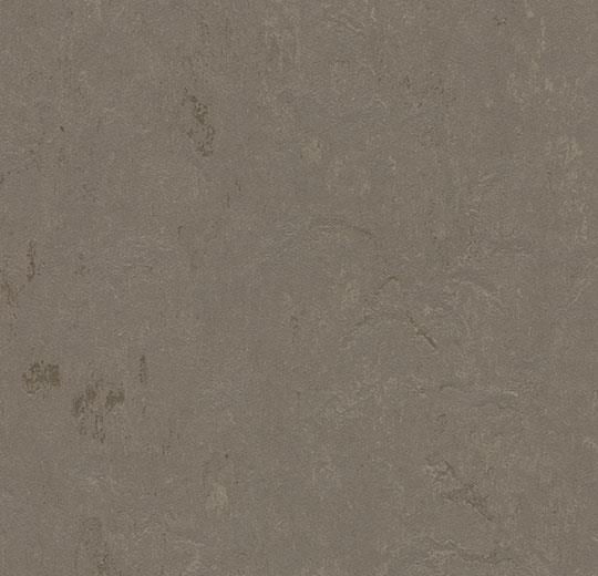 Линолеум Forbo Marmoleum Solid Concrete 3705/370535 meteorite